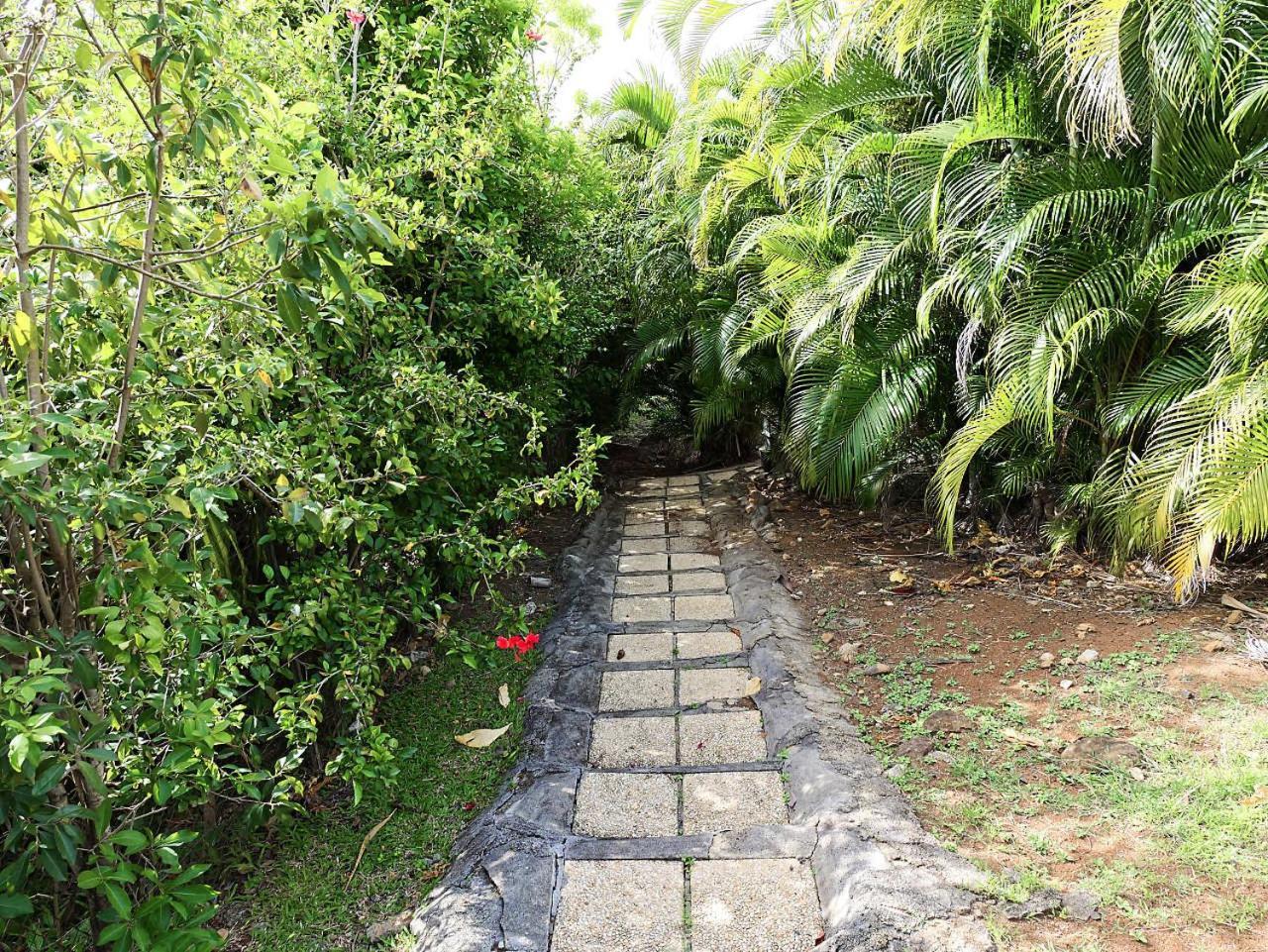 Karureve Villa Deshaies Exterior photo