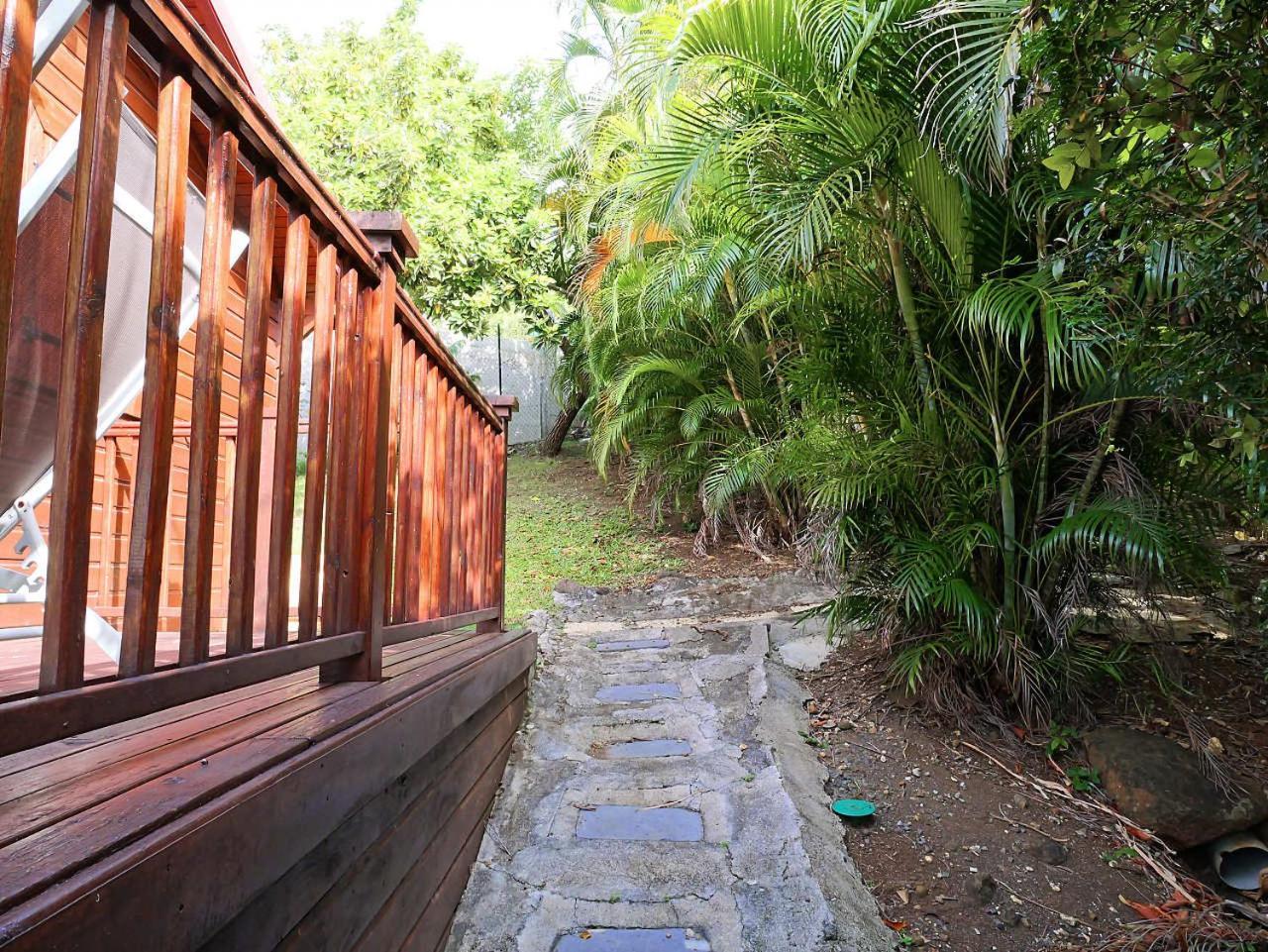 Karureve Villa Deshaies Exterior photo